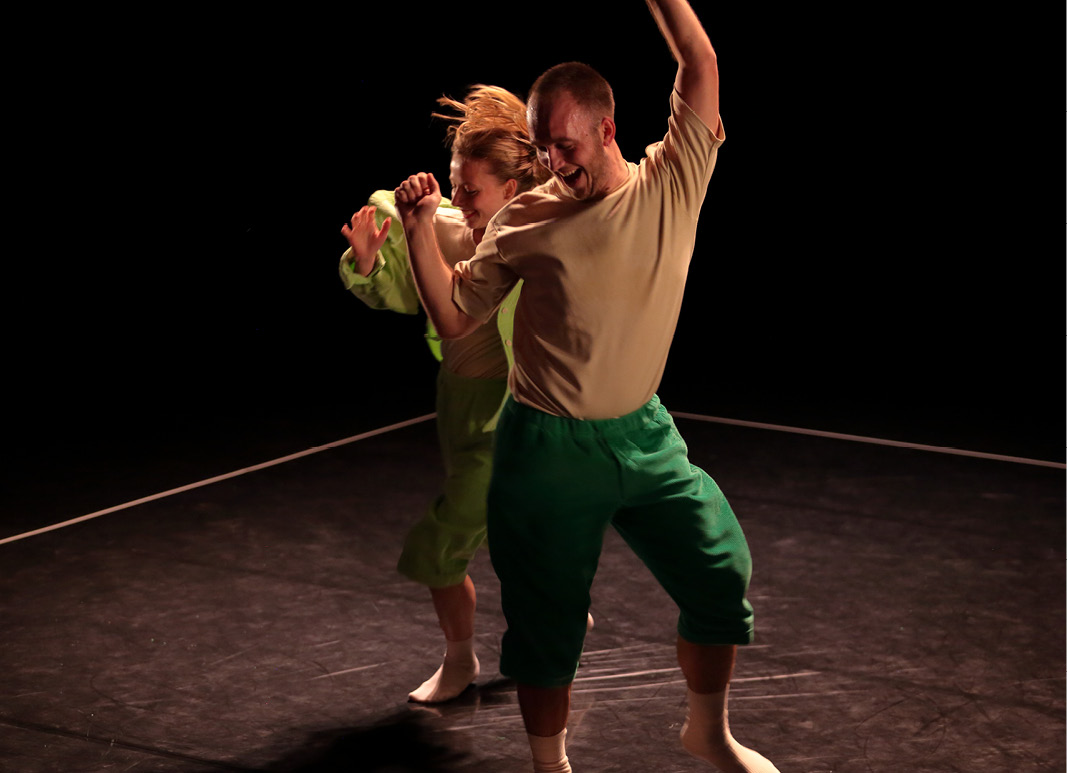 QUATRE (saisons) – cie Beaux-Champs _ ©François Stemmer.JPG5