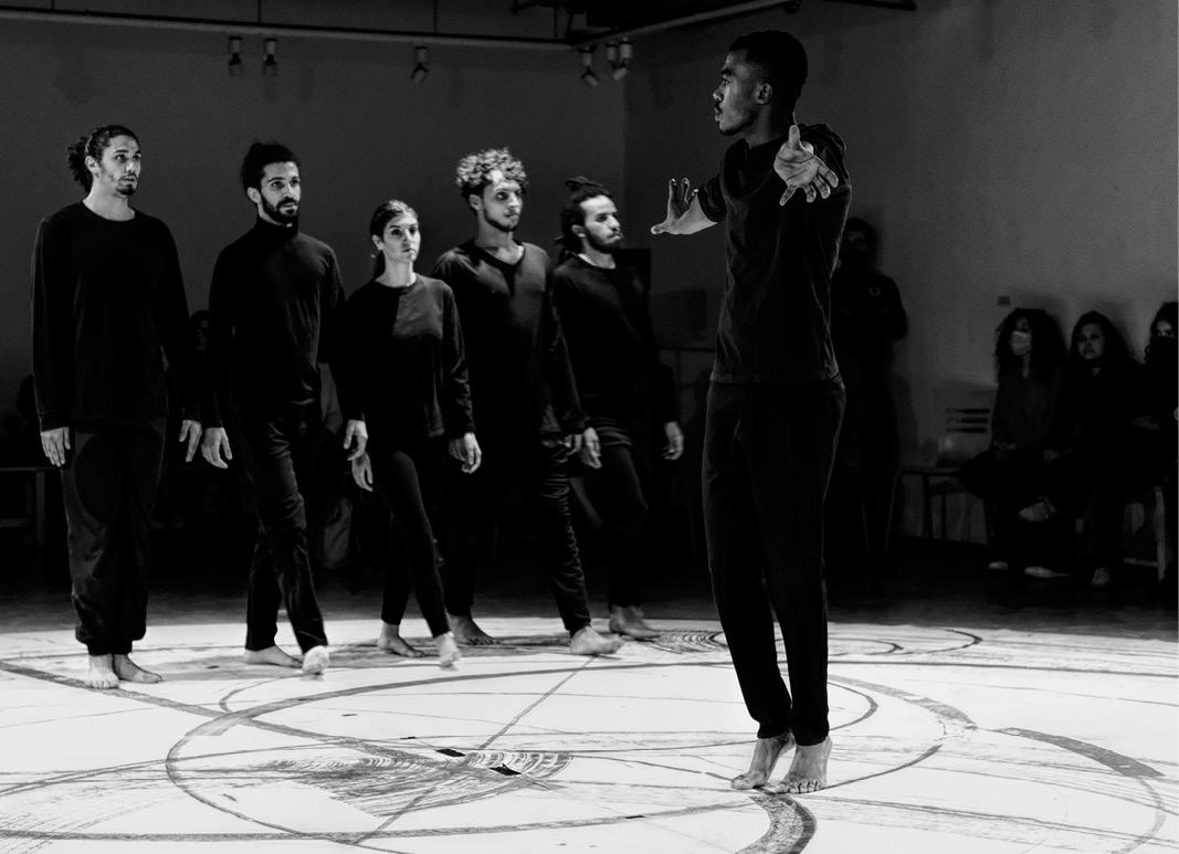 Crossing©Studio 8